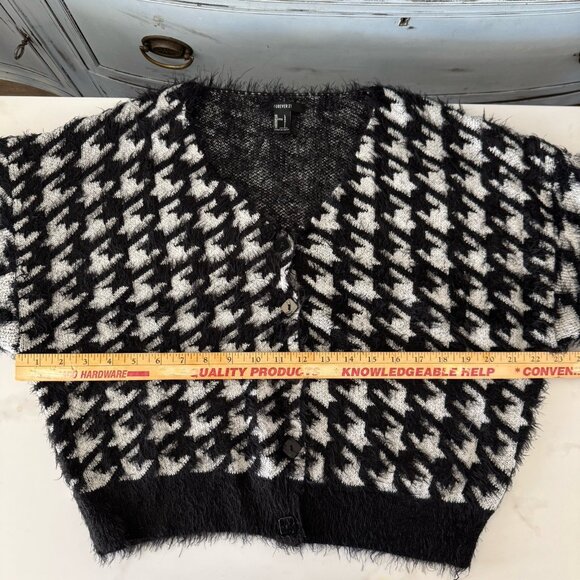 Forever 21 Clueless Cozy Eyelash Knit Crop Sweater Houndstooth Button Cardigan L - Picture 6 of 10